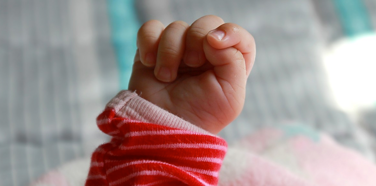 The Developing Baby – I Can Suck My Thumb